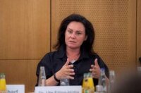 Dr. Ute Eiling-Hütig